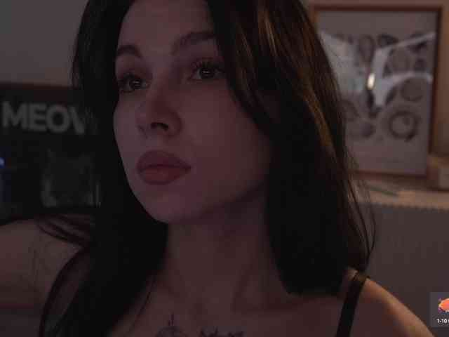 free live cam sex DrammaQueennnn