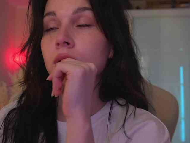 DrammaQueennnn DrammaQueennnn