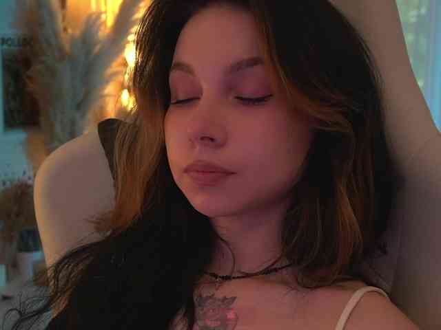 DrammaQueennnn Sex Cam Show
