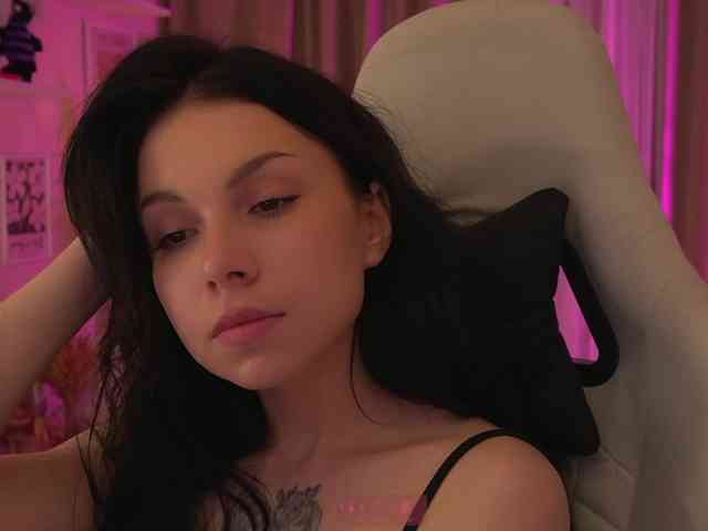free video chat online DrammaQueennnn
