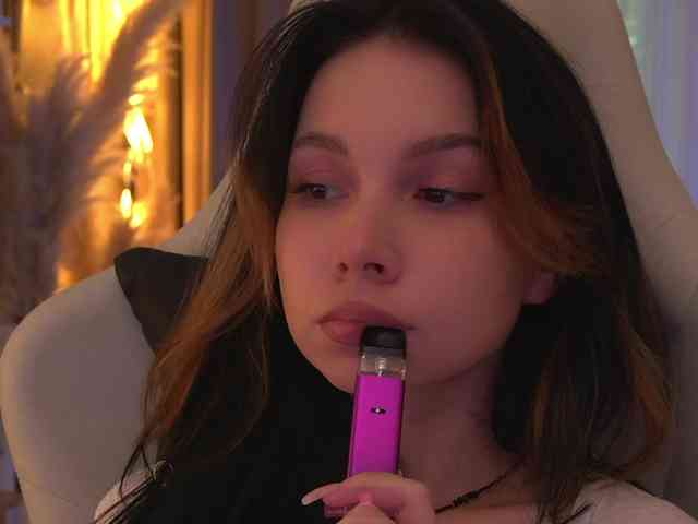 DrammaQueennnn Sex Cam Show