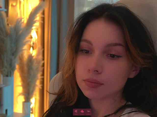 DrammaQueennnn Sex Cam Show