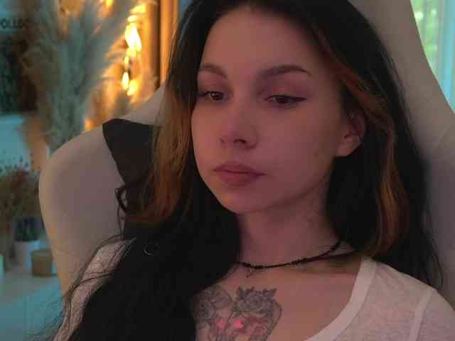 DrammaQueennnn Sex Cam Show