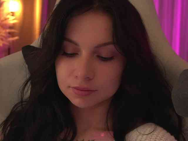 DrammaQueennnn Live Webcam on BongaCams