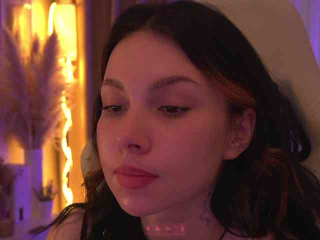 DrammaQueennnn Sex Cam Show