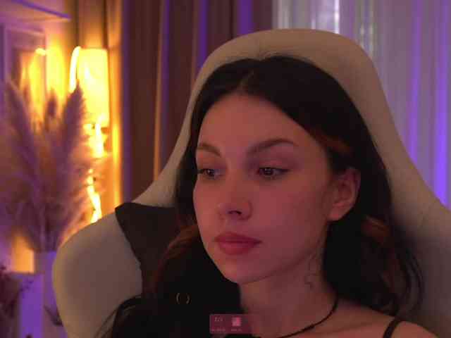 DrammaQueennnn Sex Cam Show