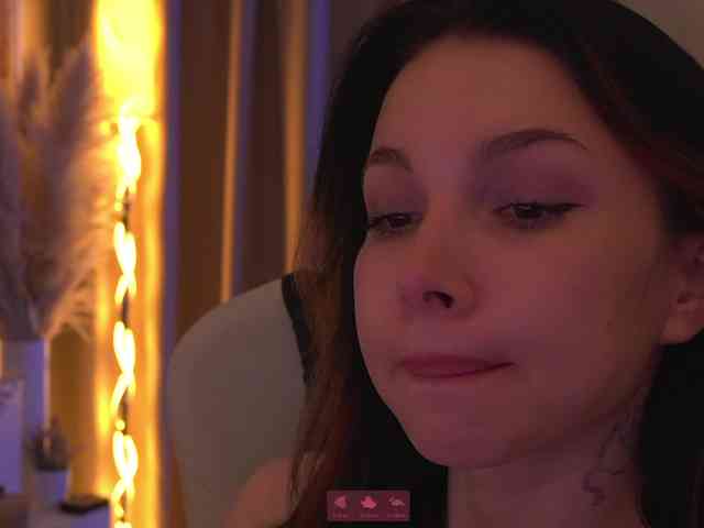 DrammaQueennnn Sex Cam Show