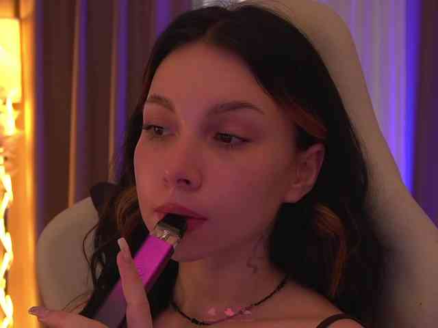 DrammaQueennnn Sex Cam Show