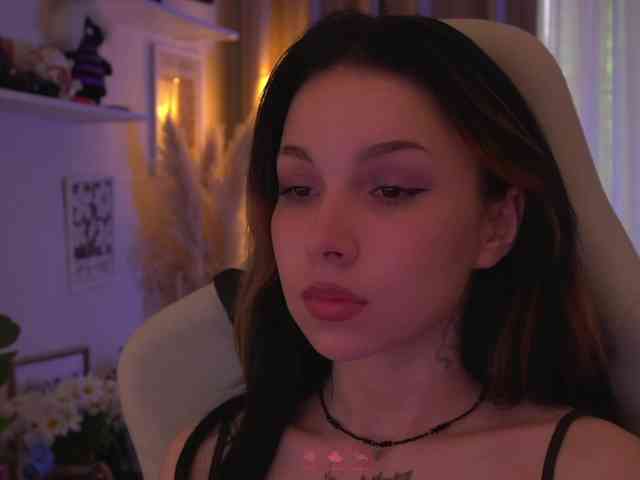 DrammaQueennnn Sex Cam Show