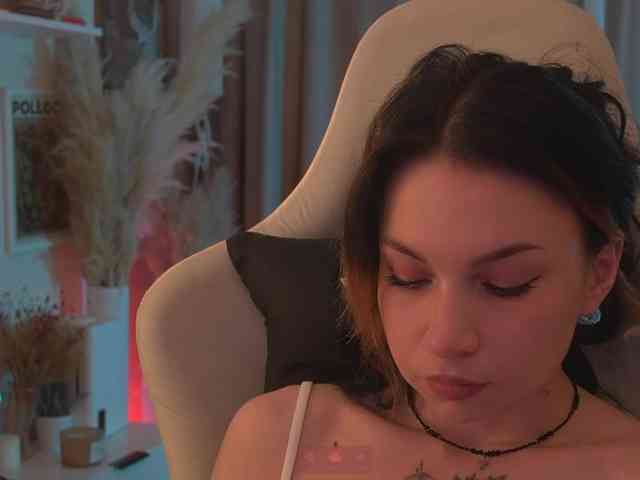 DrammaQueennnn Sex Cam Show