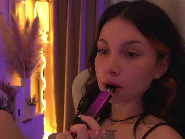 DrammaQueennnn Sex Cam Show