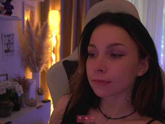 DrammaQueennnn Sex Cam Show
