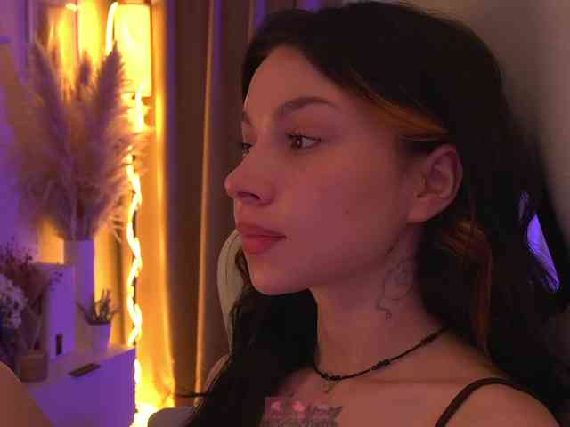 DrammaQueennnn Sex Cam Show