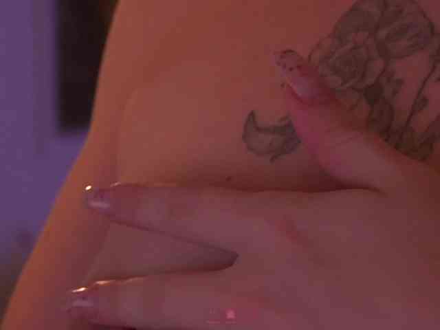 DrammaQueennnn Sex Cam Show