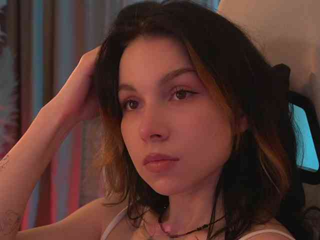 DrammaQueennnn Sex Cam Show