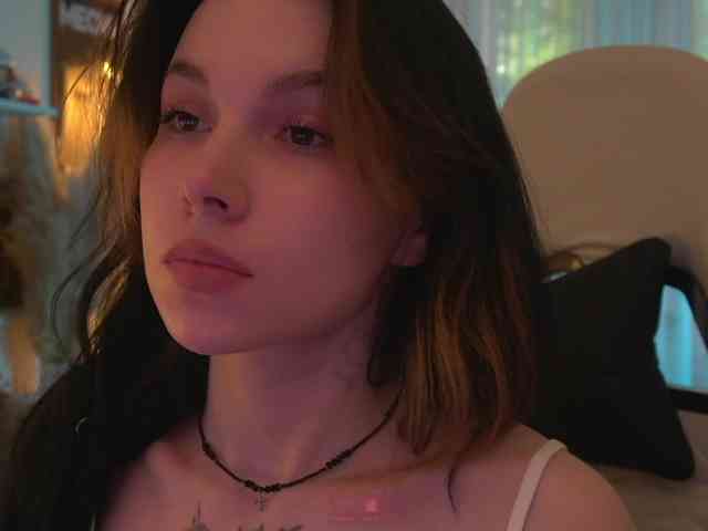 DrammaQueennnn Sex Cam Show