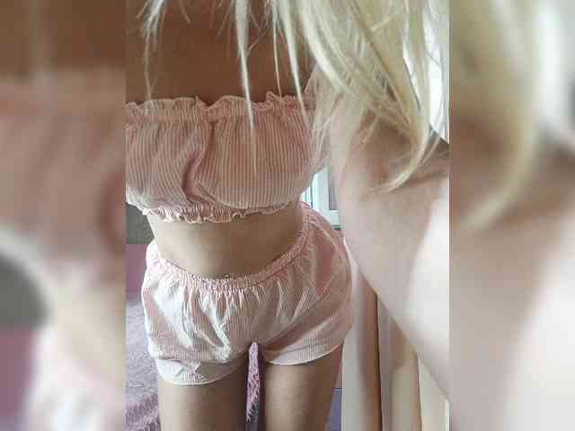 Pink-MartinI webcam