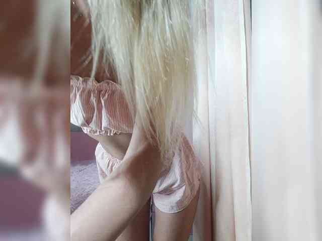 Pink-MartinI webcam