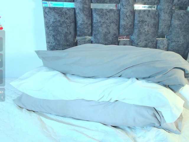 taniamilan live cam on BongaCams