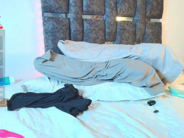 taniamilan live cam on BongaCams