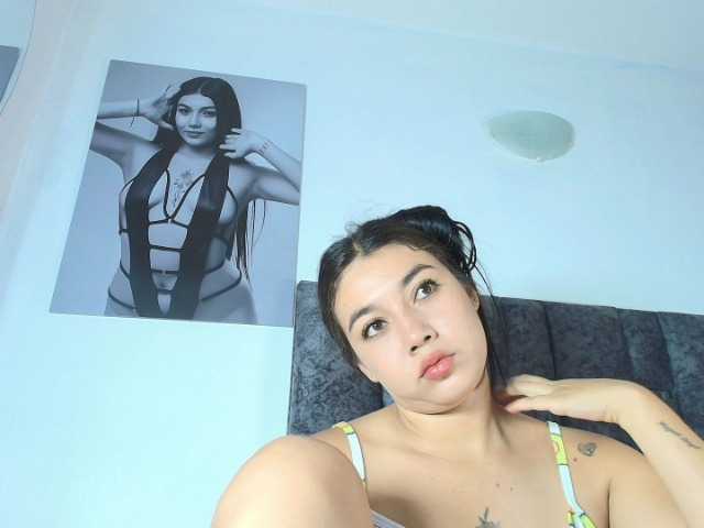 taniamilan live cam on BongaCams