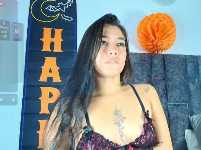taniamilan live cam on BongaCams