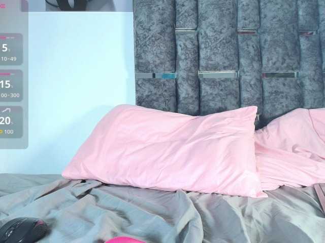 taniamilan live cam on BongaCams