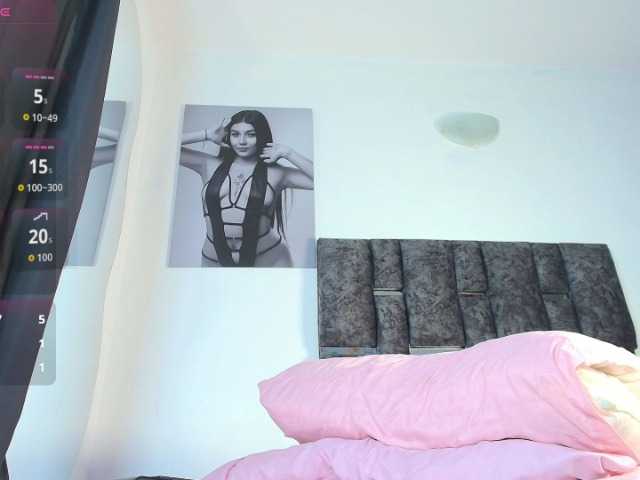 taniamilan live cam on BongaCams