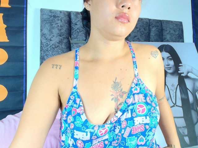 taniamilan live cam on BongaCams