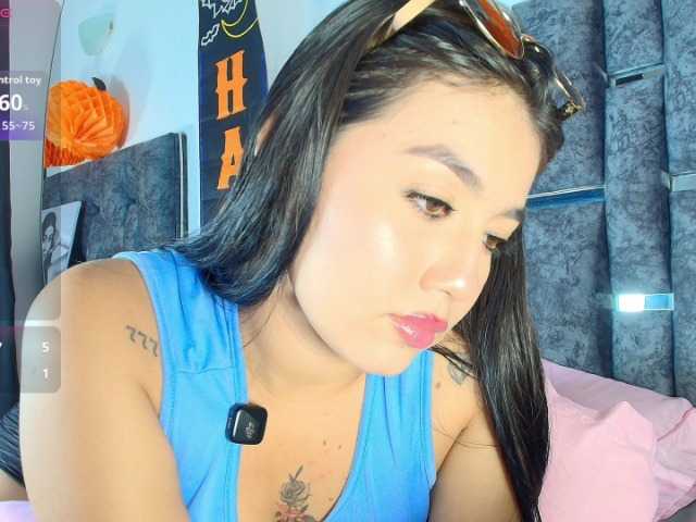 taniamilan live cam on BongaCams
