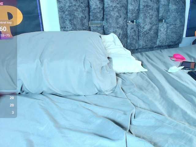 taniamilan live cam on BongaCams