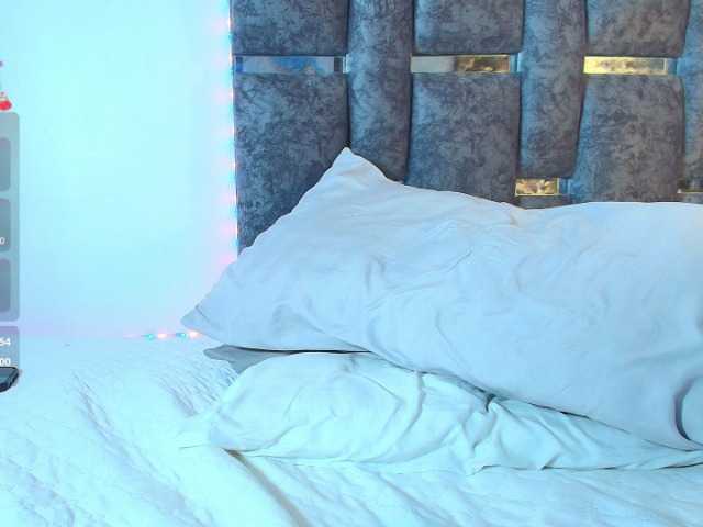 taniamilan live cam on BongaCams