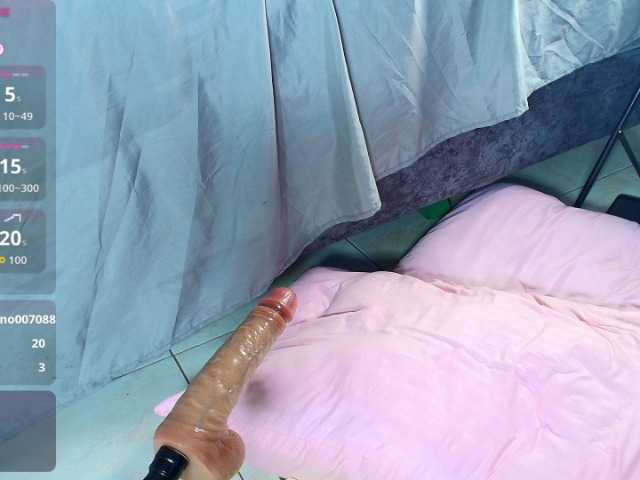 taniamilan live cam on BongaCams