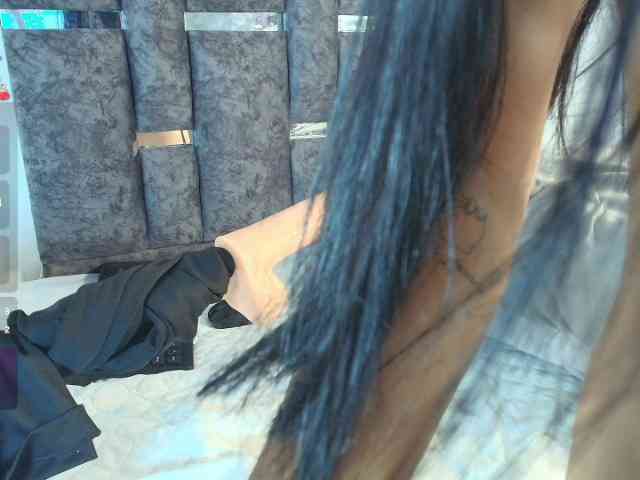 TaniaMilan webcam