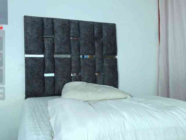 TaniaMilan webcam