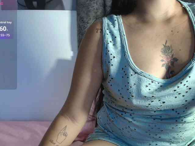 TaniaMilan webcam