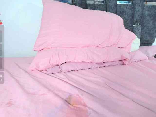 TaniaMilan webcam