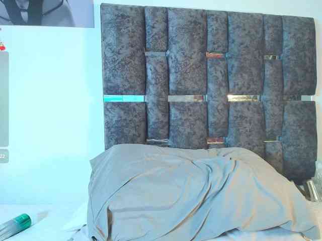 TaniaMilan webcam