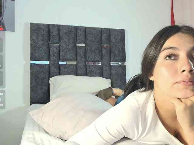 TaniaMilan webcam