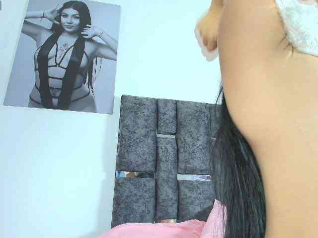 TaniaMilan webcam