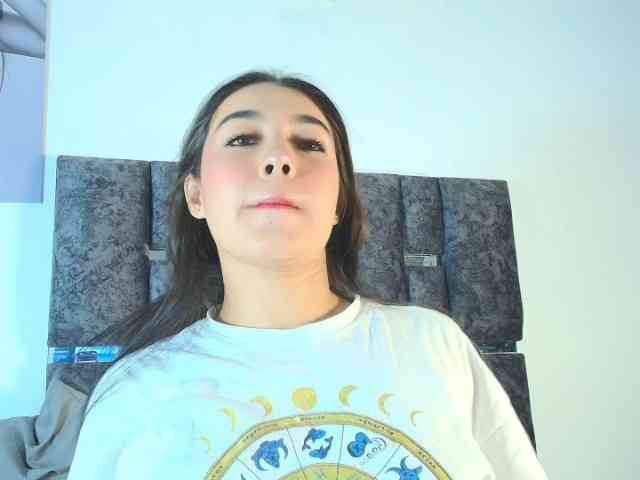 TaniaMilan webcam