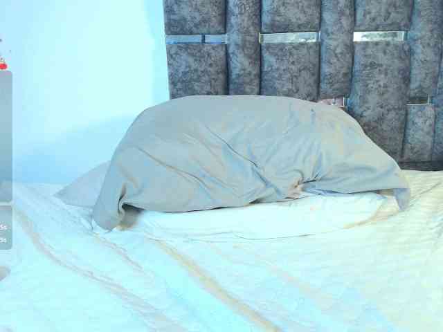 TaniaMilan webcam