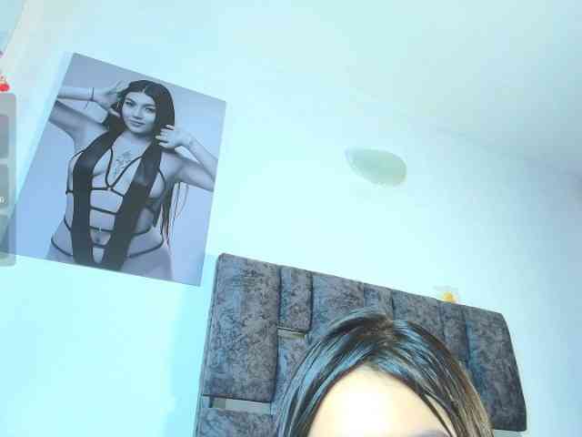 TaniaMilan webcam