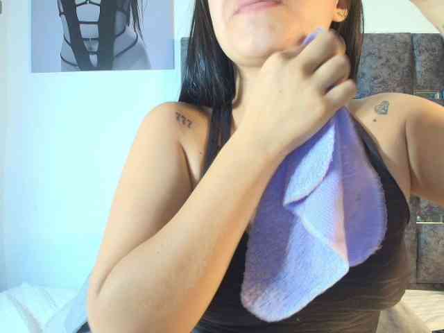TaniaMilan webcam