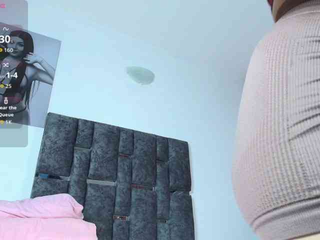 TaniaMilan webcam
