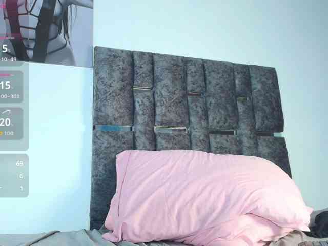 TaniaMilan webcam