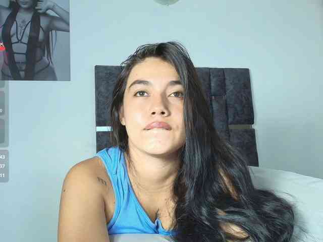 TaniaMilan webcam