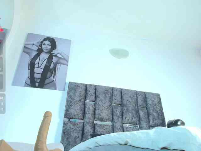 TaniaMilan webcam