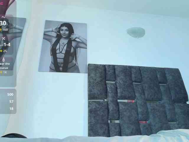 TaniaMilan webcam