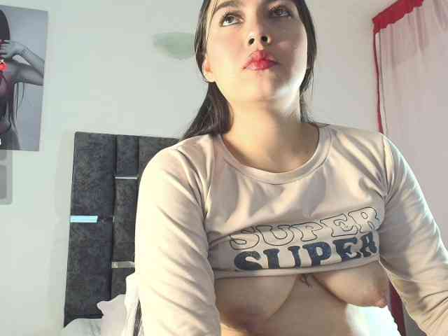 TaniaMilan webcam